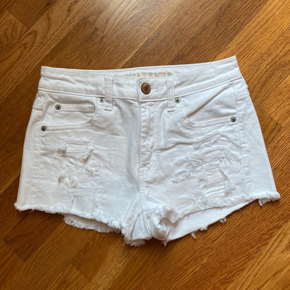 American Eagle White Shorts